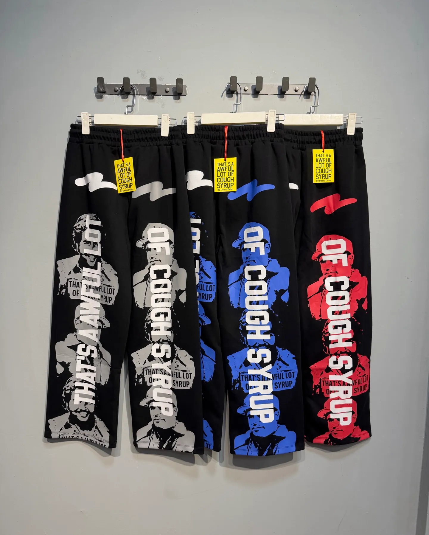 Sweatpants T 002# ｜ THAT'S A AWFUL LOT OF COUGH SYRUP American simplicity, trendy brand for men and women, Same Style. Star of tomorrow Fabric (fabric): Gram sweatshirt cotton composite Sizes (size): S-M L X L Color (colour): black-gray/black-red/black-blue